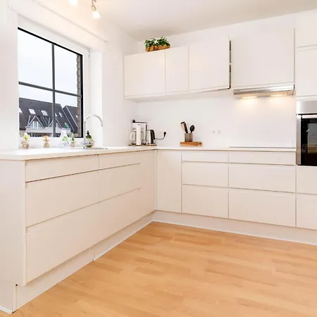 Apartment Koje Wassersleben Mit Balkon & Strandblick By Interhome